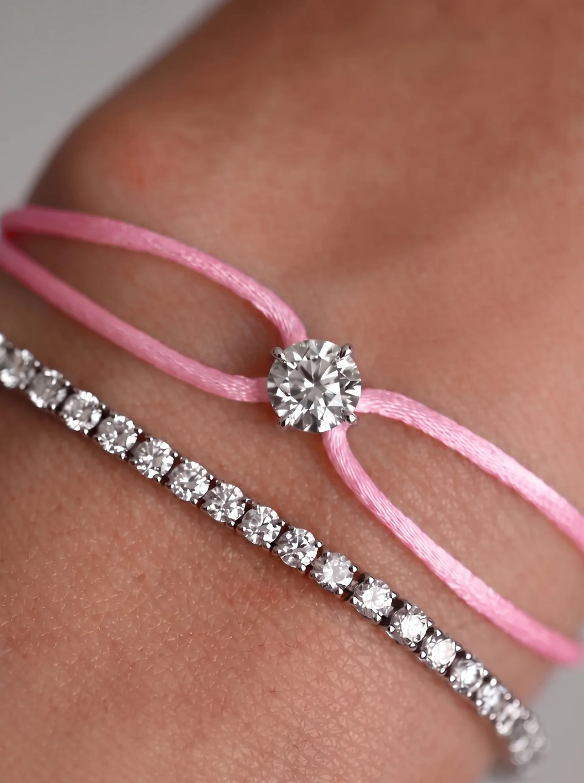 Diamond Satin Bracelet - Round, Pink