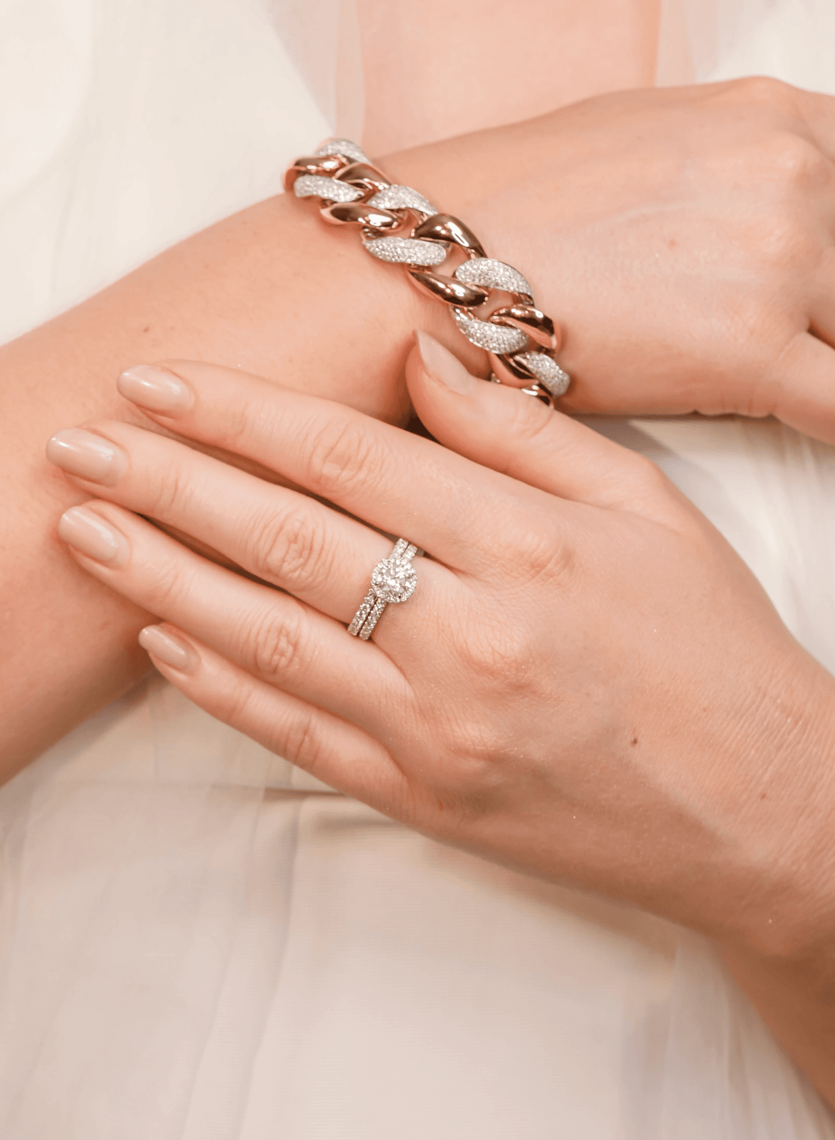 Round Diamond Ring with Small Halo - 3