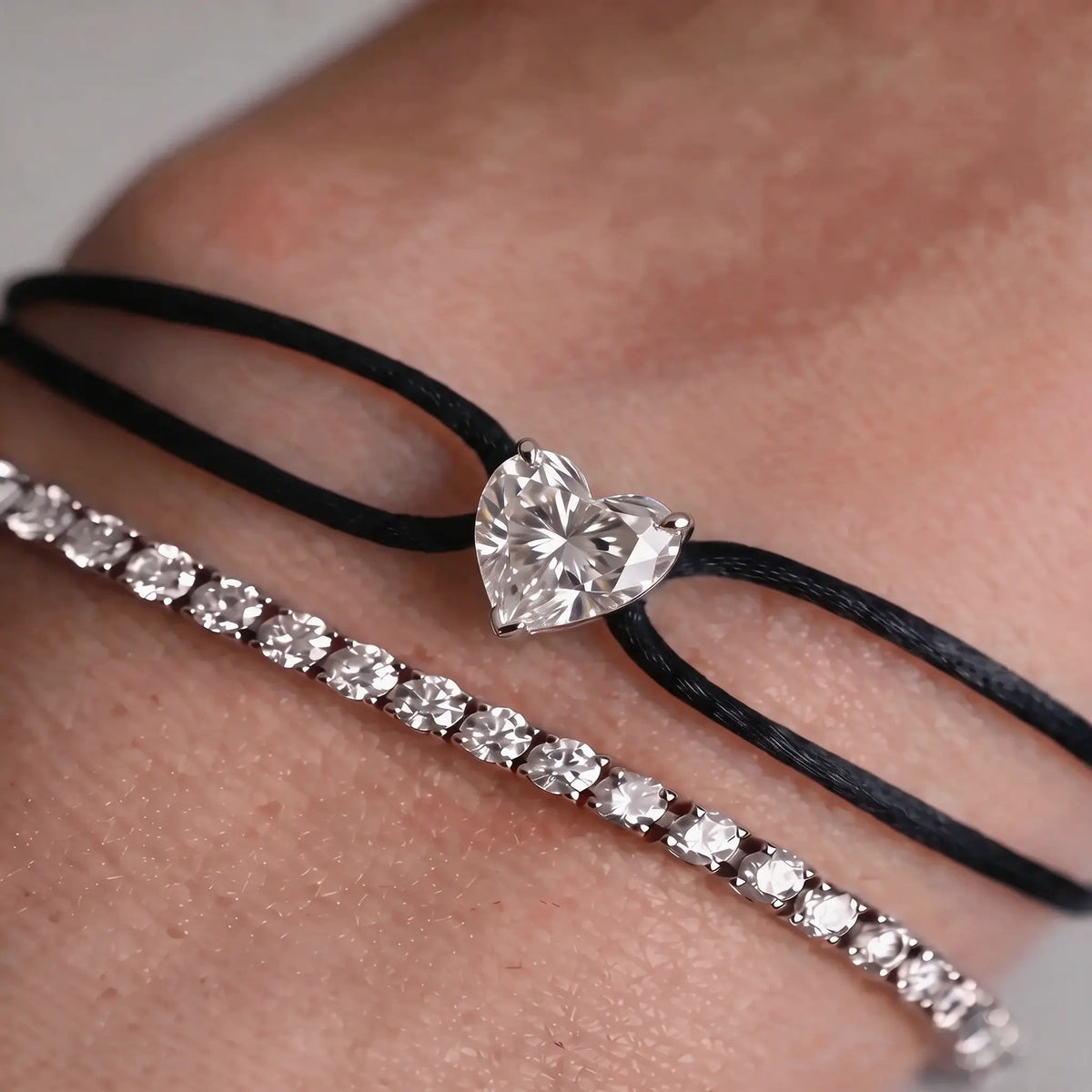 Diamond Satin Bracelet - Heart, Black