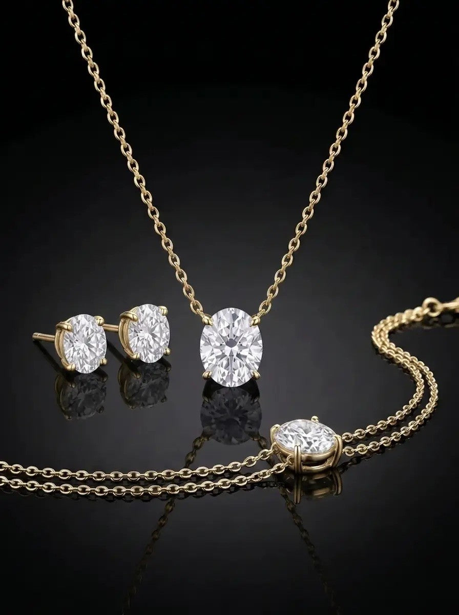 Diamond Set - Oval, Yellow Gold