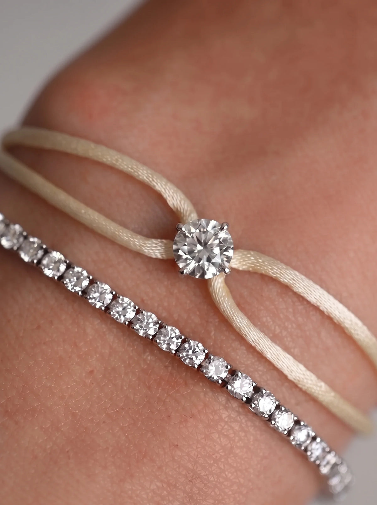 Diamond Satin Bracelet - Round, Ivory