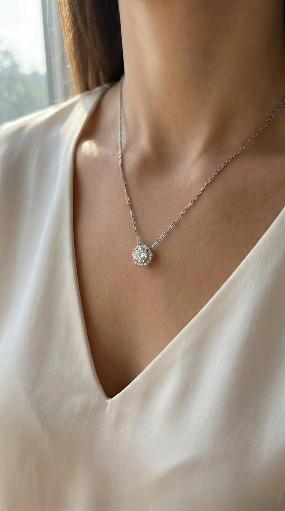 Round Necklace with Small Halo - 3